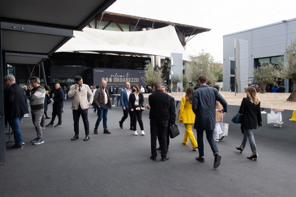 Oroarezzo si conferma piattaforma di business per oreficieria e tech