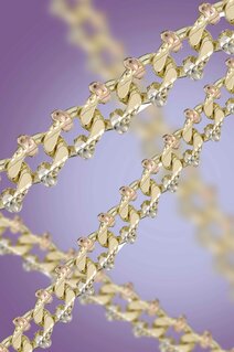 Crab in three natural colors alloy with design on both sides and a special "zigrinatura"