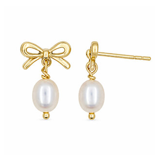 Pearl earrings