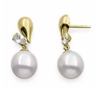 Pearl earrings