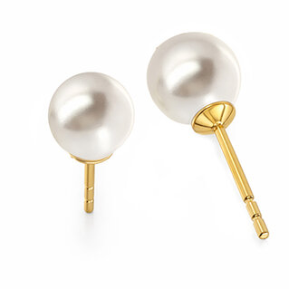 Pearl earrings