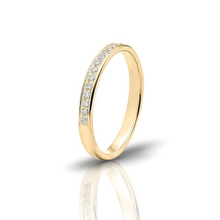 wedding ring with diamonds