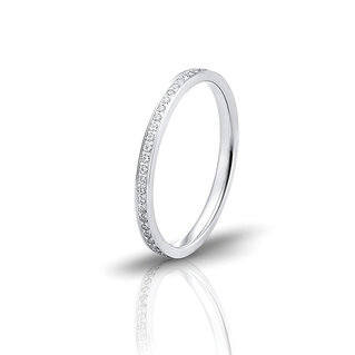 wedding ring with diamonds